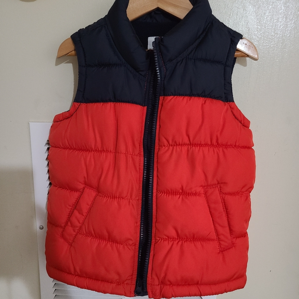 Boys Old navy red and blue jacket size 4T